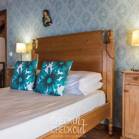 Checkincheckout Casa Da Lua * 马夫拉