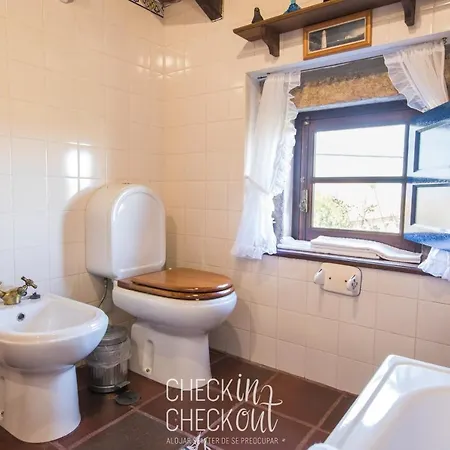 Holiday home Checkincheckout Casa Da Lua *