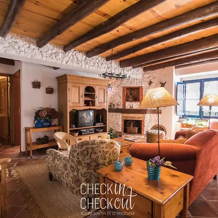 Checkincheckout Casa Da Lua Mafra