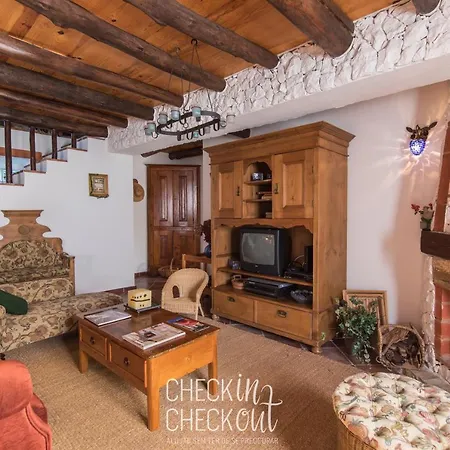 Checkincheckout Casa Da Lua 马夫拉